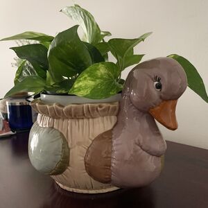 Vintage 1987 Duck/Goose Ceramic Planter Signed REHM Tan/Green/Orange 7" X 6"